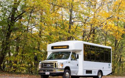 4 Reasons Employee Shuttles Benefit Your Business